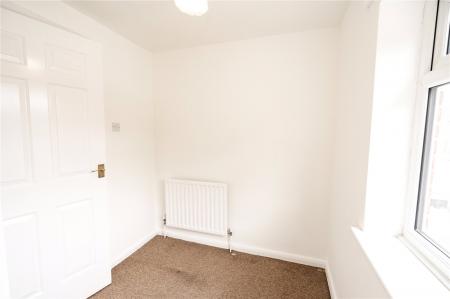 Bedroom 3 (2)