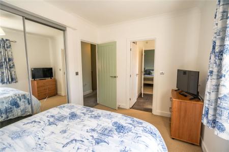 Bedroom 3 (2)