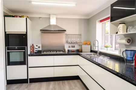 Kitchen Diner