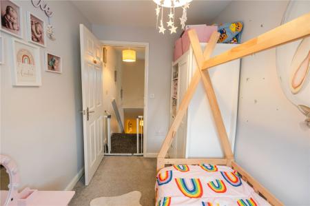 Bedroom 3 (2)