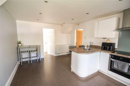 Kitchen Diner (3)