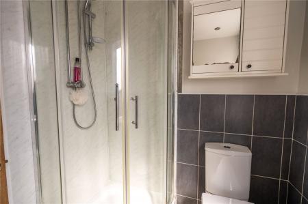 Bathroom (2)