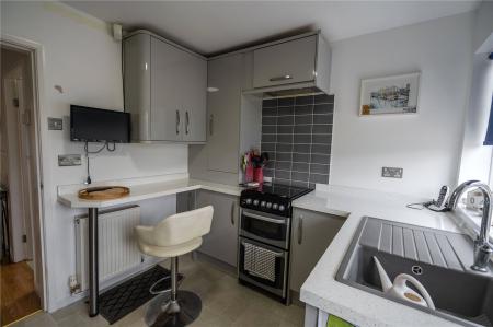 Kitchen (2)