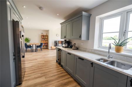 Kitchen (4)