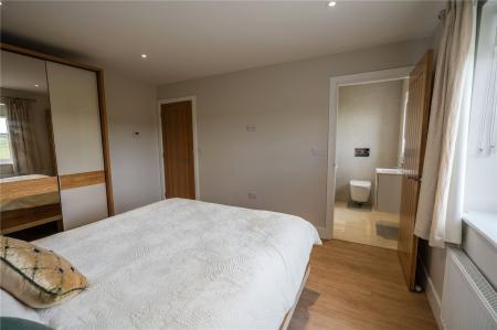 Bedroom 1 (3)