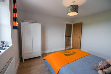 Bedroom 3 (2)