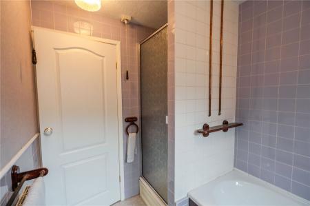 Bathroom (2)