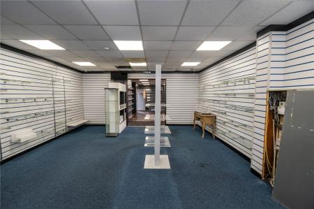 Front Shop (2)