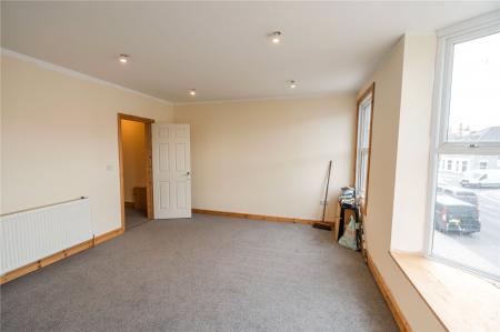 Living Room (2)