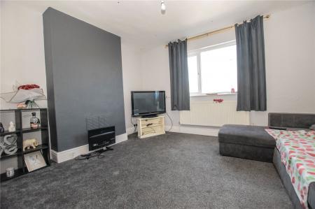 128a - Living Room