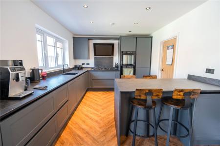 Kitchen Diner
