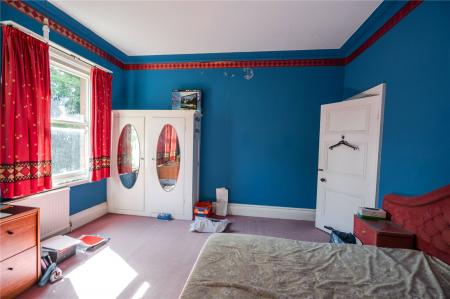 Bedroom 3 (2)