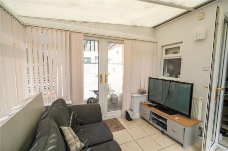 Sun Room (2)