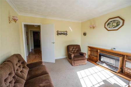 Living Room (2)