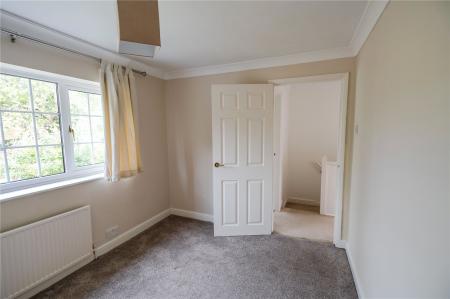 Bedroom 2 (2)