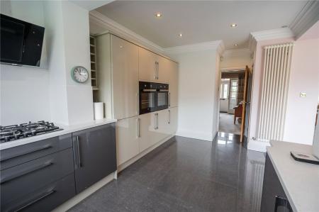 Kitchen (3)