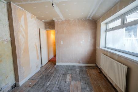 Bedroom 3 (2)