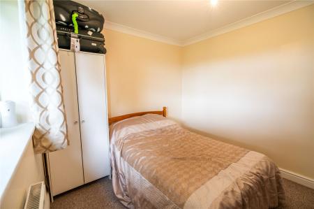 Bedroom 4 (2)