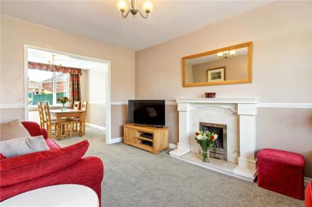 Living Room (2)