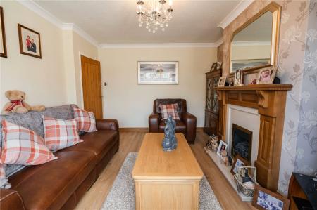 Living Room (2)