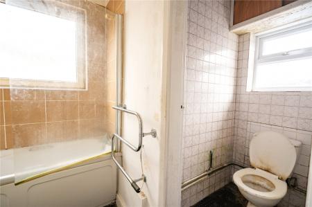 Bathroom (2)