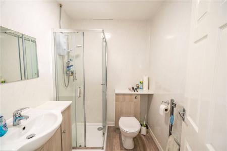 Ensuite To Bedroom 1