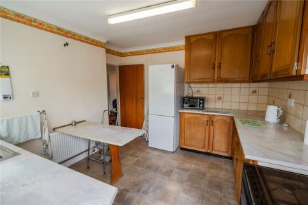 Kitchen (2)
