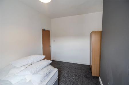 Bedroom 4 (2)
