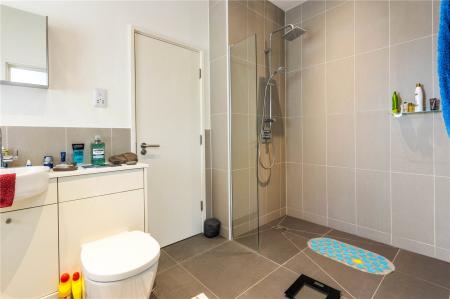 Bathroom (2)