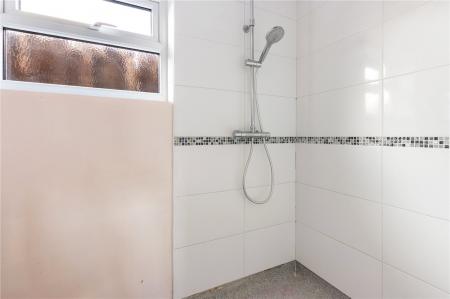 Wet Room (2)