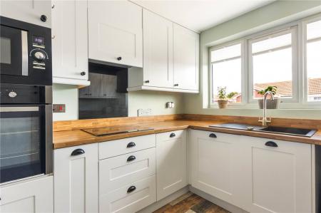 Kitchen (2)