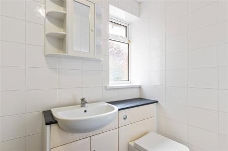 Bathroom (2)
