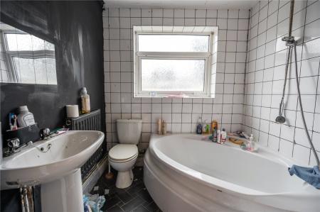 357 - Bathroom