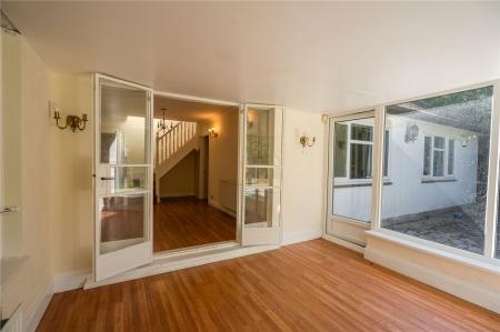 Sun Room (2)