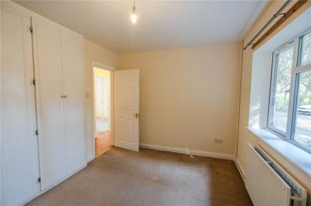 Bedroom 1 (2)