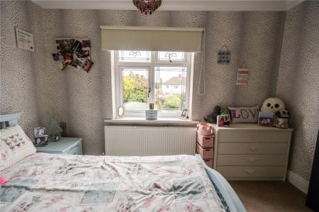 Bedroom 4 (2)