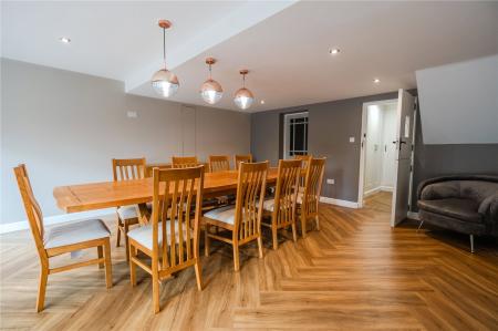 Dining Room (2)