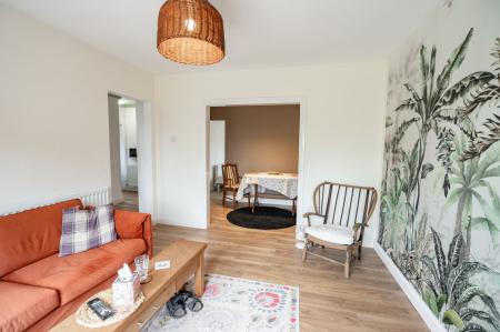Living Room (2)