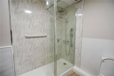 Shower Room (2)