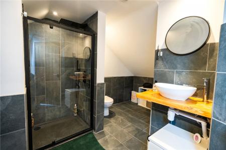 Bathroom (2)