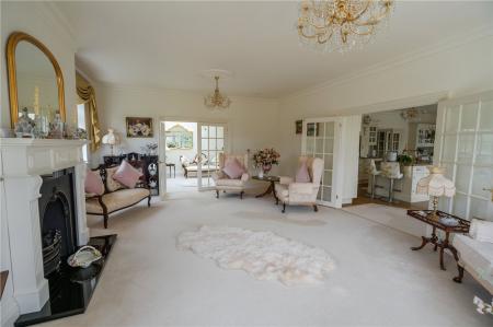Drawing Room (2)