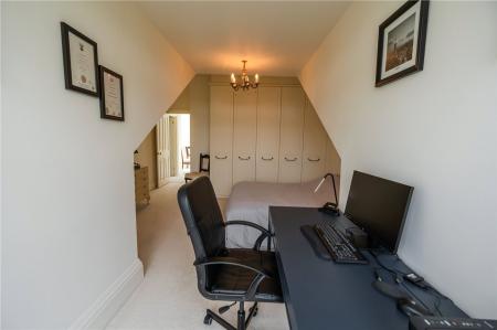 Bedroom 3 (2)