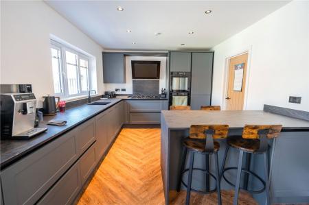 Kitchen Diner