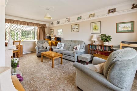 Living Room (2)