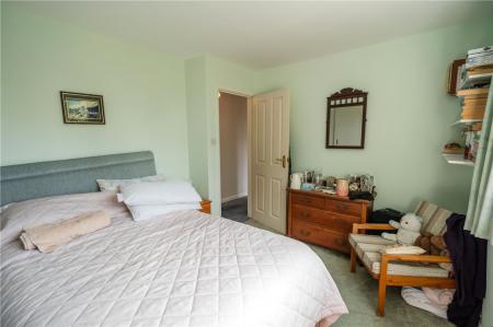 Bedroom 1 (2)