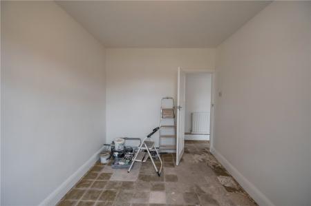 Bedroom 2 (2)