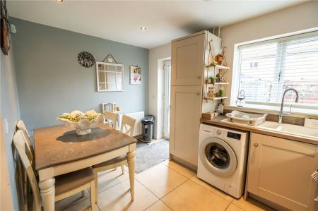 Kitchen (3)