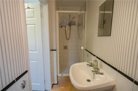 Shower Room (2)