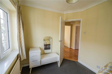 Bedroom 3 (2)