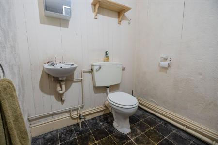 Shower Room (2)
